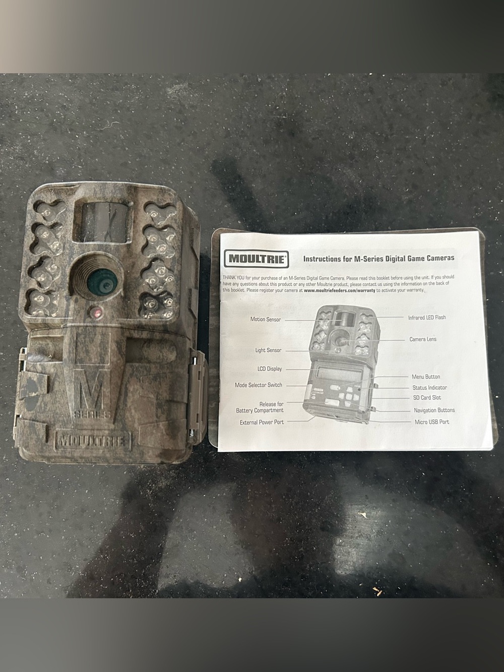 Moultrie D-40i